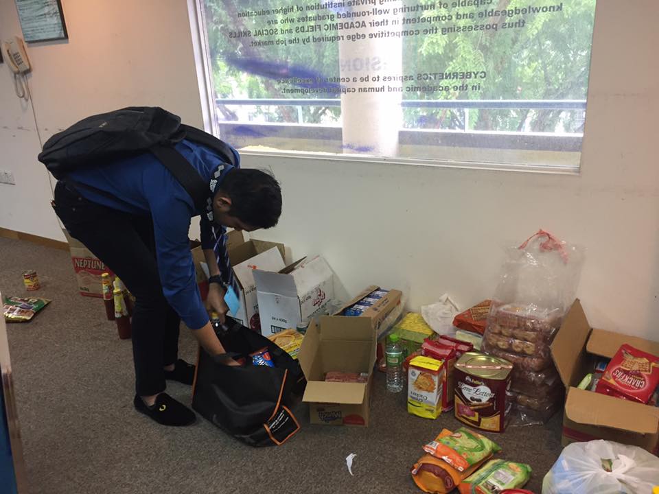 Facebook/Campus Pop Up Pantry They made sure that privacy was key.